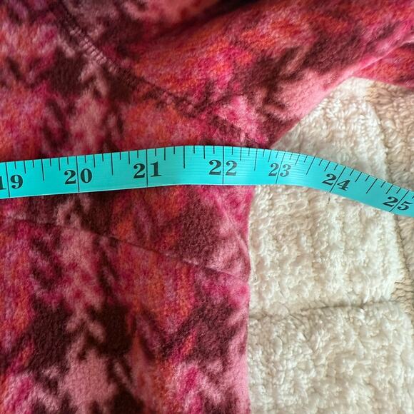 Isaac Mizrahi Live Womens Red Plaid Fleece Full Button Jacket Med Walking - Picture 13 of 13